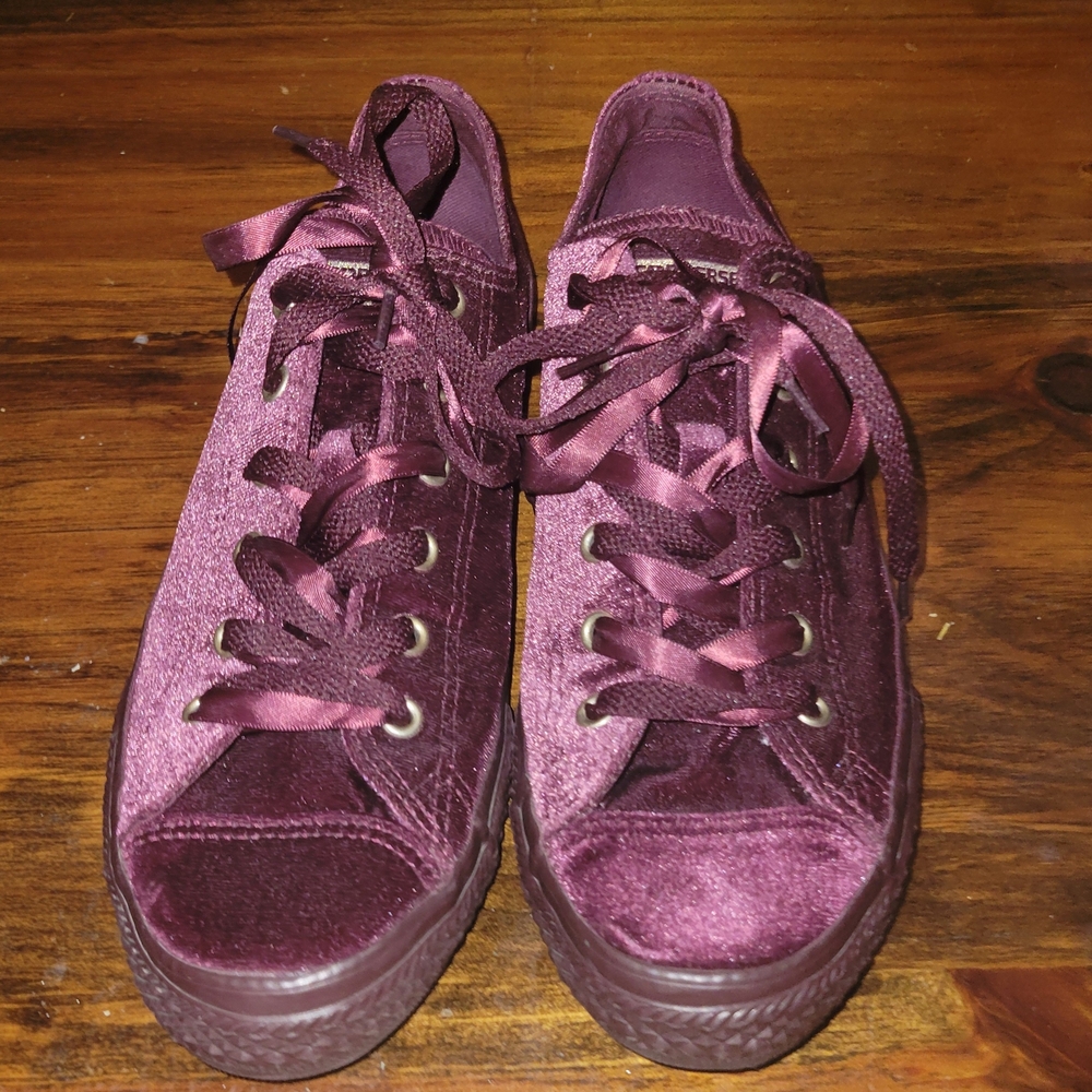 Converse Women's Maroon Velvet Sneakers